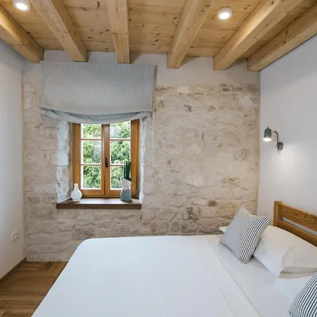 Gasthof Franka Trogir