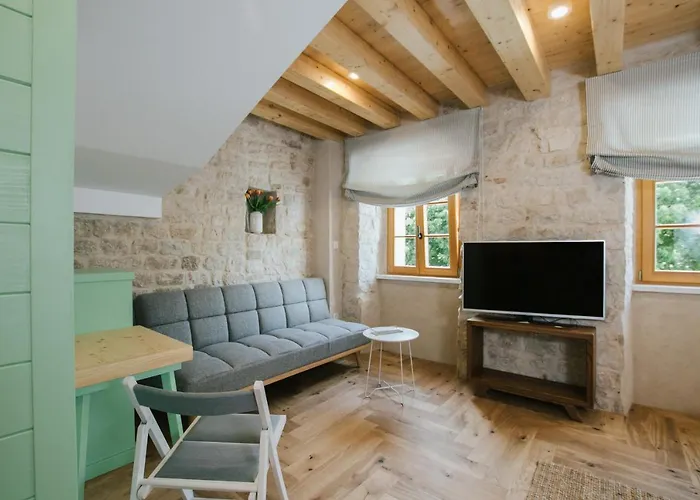 Franka Konukevi Trogir