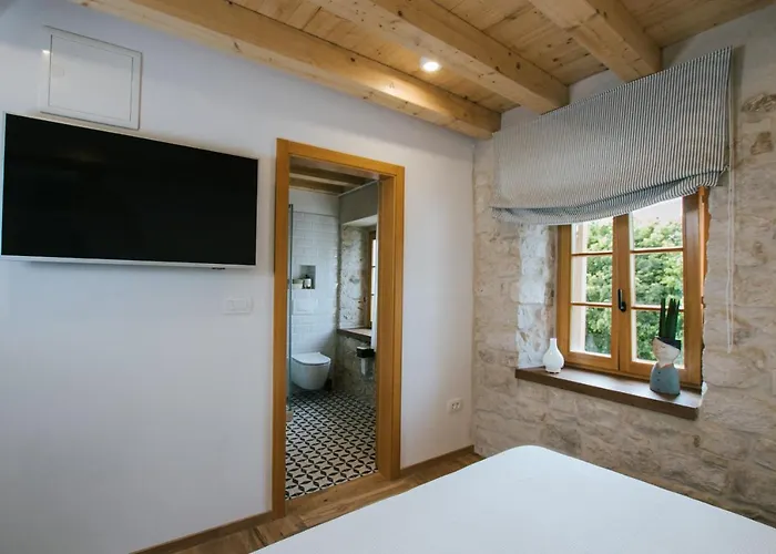 Franka Konukevi Trogir