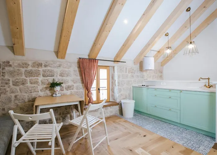 Franka Konukevi Trogir