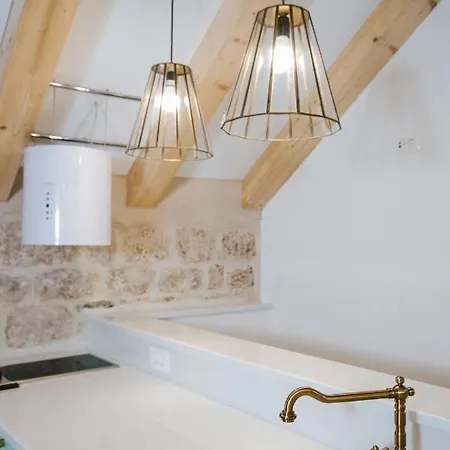 Franka 3* Traù