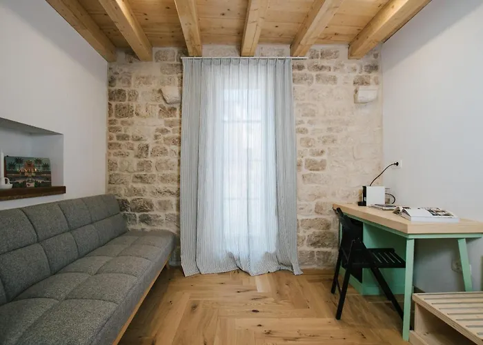 Franka Gasthuis Trogir