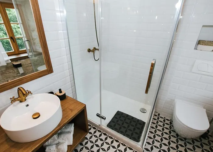 Franka 3* 特罗吉尔