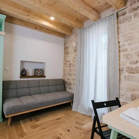 Franka Gostinjska kuća 3*