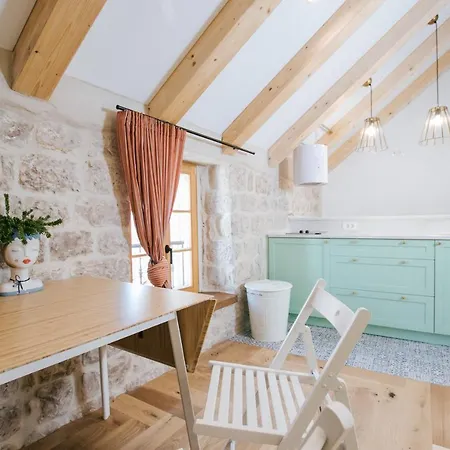 Franka Gostinjska kuća 3*